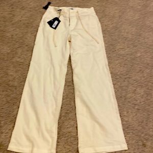 Nwt Paige  size 27 cream wide leg